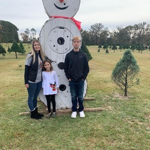 Meet your Posher, Angela!